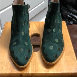 Anthropologie green dot bootie, size 7.